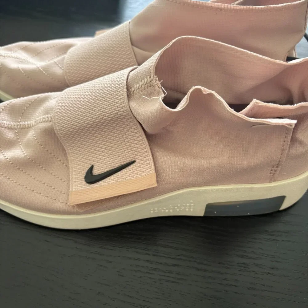 Nike Air Fear of God MOC Particle Beige Unisex Women Size 9 Men 7.5 EUC